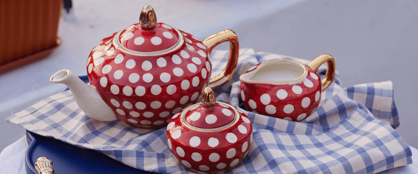 Teapots, Sugar Pot & Milk Pot